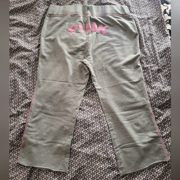 Vs pink vintage crop sweatpants, size medium. - Picture 10 of 14